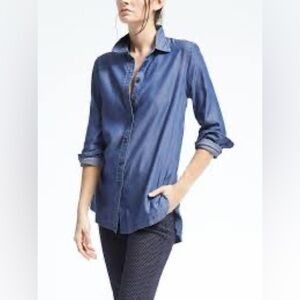 Banana Republic Parker Tunic Fit Dark Wash Button Up Tie Sleeve Tencel Shirt